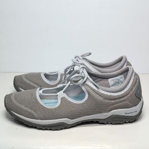 Columbia Fire Venture minimalist athletic shoe women's size 7.5 EU 38.5